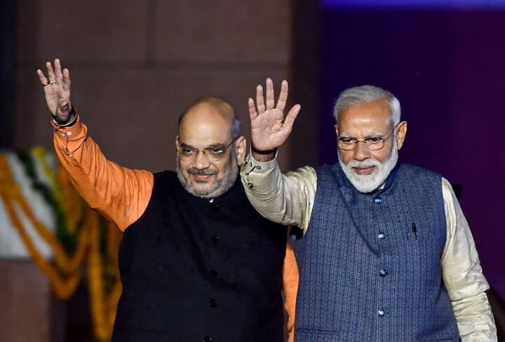 मोदी ने कहा कि ये विजय आत्मसम्मान, आत्मगौरव के साथ एक शौचालय के लिए तड़पती हुई मां की विजय है. ये विजय उस बीमार व्यक्ति की है जो 4-5 साल से पैसों कमी की वजह से अपना उपचार नहीं करवा पा रहा था और आज उसका उपचार हो रहा है. ये उसके आशीर्वाद की विजय है.