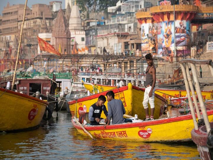 उत्तर प्रदेश: जानिए किस पार्टी को मिली कितनी सीटें, क्या रहा वोटिंग प्रतिशत Uttar Pradesh: Know how many seats, which party got, voting percentage उत्तर प्रदेश: जानिए किस पार्टी को मिली कितनी सीटें, क्या रहा वोटिंग प्रतिशत