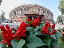 लोकसभा चुनाव: इन 16 सांसदों ने रच दिया इतिहास, पांच लाख से ज्यादा वोटों से जीते