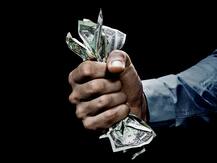 कालाधन रखने वालों पर मार, भारतीयों के स्विस बैंक खातों पर से आज उठेगा पर्दा