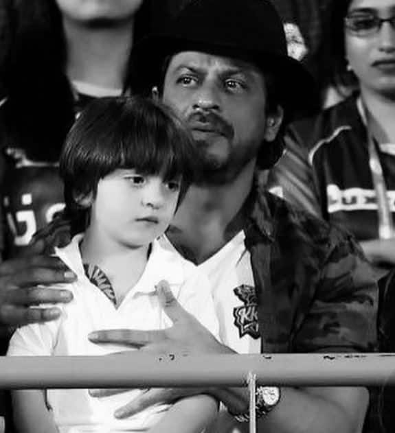 (सभी तस्वीरें - इंस्टाग्राम @iamsrk)