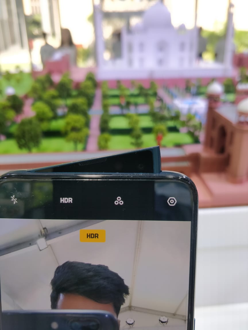 Oppo Reno 10x Zoom शार्क फिन सेल्फी कैमरे और स्नैपड्रैगन 855 प्रोसेसर के साथ हुआ लॉन्च, यहां है पूरी जानकारी