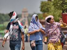 दिल्ली समेत उत्तर भारत में भीषण गर्मी से लोग बेहाल, दक्षिण में भी लू का प्रकोप जारी