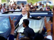 पीएम मोदी का दमदार और हाइटेक कार कलेक्शन, सुरक्षा के लिहाज से कितनी खास हैं ये कार