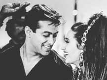 Biwi No. 1 को पूरे हुए 20 साल, करिश्मा कपूर ने शेयर की सलमान के साथ की ये खास तस्वीर