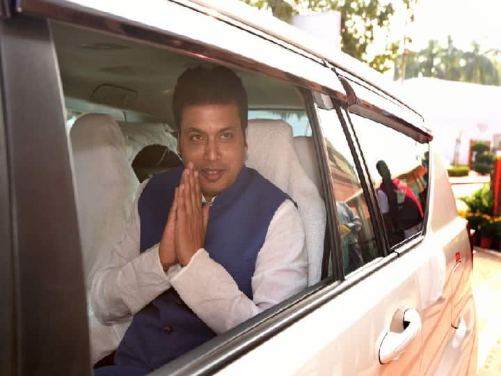 त्रिपुरा में चल रहे सियासी घमासान को बीजेपी ने थामा, नाराज विधायक कल दिल्ली से वापस लौटेंगे