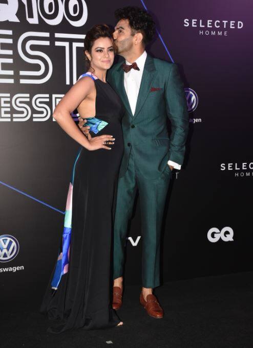 अवॉर्ड शो में अपारशक्ति खुराना भी खास अंदाज़ में दिखाई दिए. (तस्वीर: मानव मंगलानी)