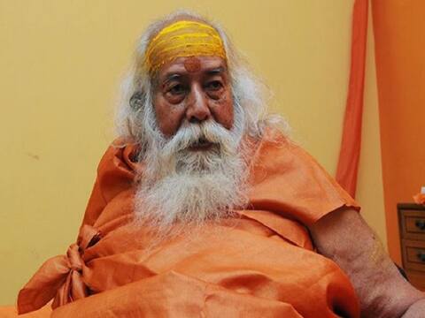 शंकराचार्य स्वरूपानंद ने पीएम मोदी को याद दिलाया उनका वादा, कहा- अयोध्या में जल्द बने राम मंदिर शंकराचार्य स्वरूपानंद ने पीएम मोदी को याद दिलाया उनका वादा, कहा- अयोध्या में जल्द बने राम मंदिर