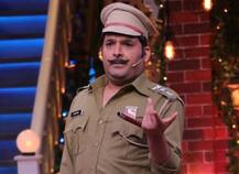 कपिल शर्मा ने अपने चाहने वालों से कराई असली के \'शमशेर सिंह\' से मुलाकात