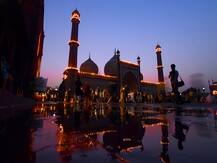 जामा मस्जिद इलाके में चांद की रात कुछ ऐसा दिखा नजारा, देखें तस्वीरें