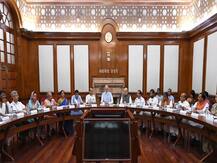 मोदी सरकार ने कैबिनेट कमेटियों का किया गठन, सभी 8 कमेटियों में अमित शाह को जगह, देखें पूरी लिस्ट
