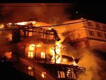 शिमला में आग लगने से सालों पुराना एक मकान जलकर राख, कोई हताहत नहीं