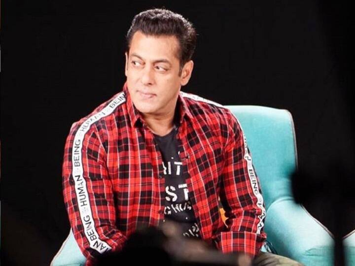 Box Office पर सलमान खान से नहीं टकराएंगे अक्षय कुमार, बदली 'सूर्यवंशी' की रिलीज डेट rohit shetty change his film sooryawanshi release date, which is clashing with salman khans inshallah Box Office पर सलमान खान से नहीं टकराएंगे अक्षय कुमार, बदली 'सूर्यवंशी' की रिलीज डेट