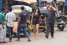 IN PICS: पैदल ही जिम जाती नज़र आईं जान्हवी कपूर, सड़क पर बिंदास घूमता देख फैंस हुए हैरान