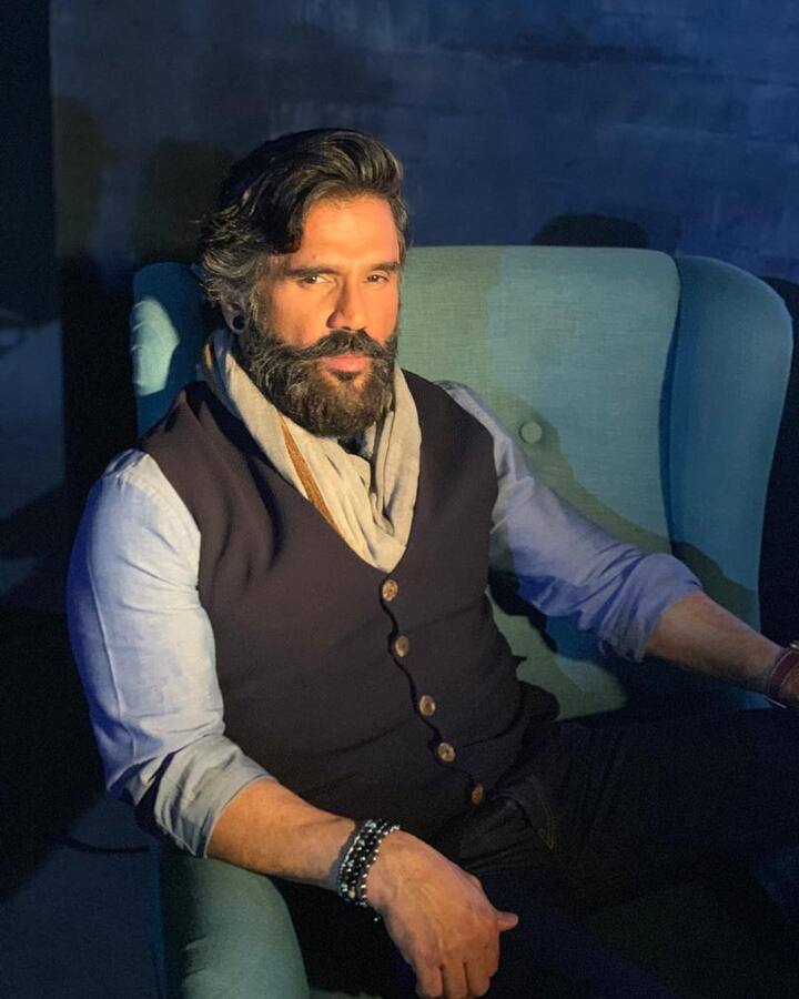 अभिनेता सुनील शेट्टी ने भी युवराज के संन्यास पर ट्वीट किया. उन्होंने लिखा,