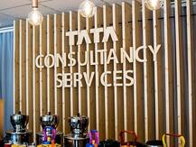 TCS के 100 से अधिक कर्मचारियों को मिलती है सलाना एक करोड़ से अधिक की सैलरी