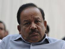 केंद्रीय मंत्री हर्षवर्धन ने ममता बनर्जी से कहा- डॉक्टरों की हड़ताल को प्रतिष्ठा का सवाल न बनाएं