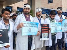 973 हड़ताली डॉक्टरों ने दिया इस्तीफा, AIIMS-सफदरजंग के डॉक्टरों ने CM ममता को दिया अल्टीमेटम