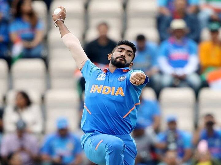 जसप्रीत बुमराह ने इस गेंदबाज को बताया सबसे बेहतरीन यॉर्कर बॉलर, कहा- हमेशा किया बेहतरीन इस्तेमाल jasprit bumrah labels sri lanka legend lasith malinga best yorker bowler in the world जसप्रीत बुमराह ने इस गेंदबाज को बताया सबसे बेहतरीन यॉर्कर बॉलर, कहा- हमेशा किया बेहतरीन इस्तेमाल