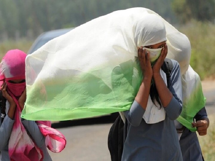  Uttar Pradesh- Saturday recorded the most hot day of the season, mercury crossed 44 degree in Gorakhpur यूपी: गोरखपुर में पारा 44 के पार, सीजन का सबसे गर्म दिन रहा शनिवार