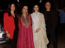 फादर्स डे पर महेश भट्ट ने बेटियों के साथ शेयर की तस्वीर, दृढ़ता से खड़े रहने के लिए कहा शुक्रिया