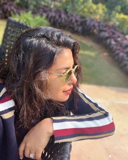  जिदंगी को जीने का दूसरा पाठ पढ़ाते हुए प्रियंका ने कहा, 
