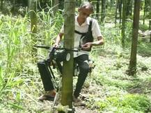 In Pics: सड़क नहीं, पेड़ों पर फर्राटे भरती है ये बाइक, कर्नाटक के किसान ने किया चमत्कार