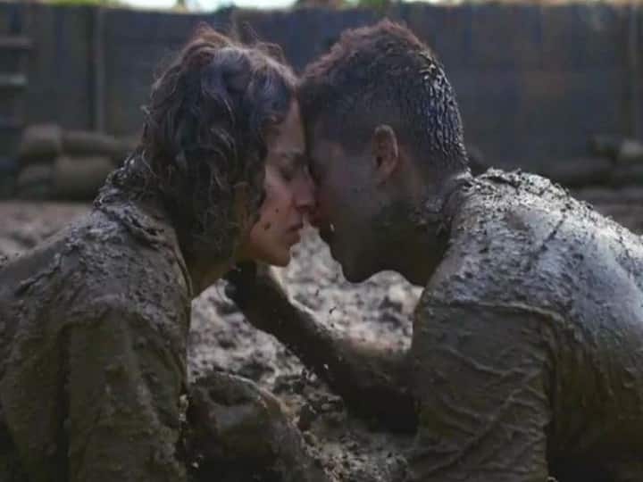 रंगून' में कंगना रनौत के साथ दिया था Kissing सीन, अब शाहिद ने बताया कैसा था अनुभव