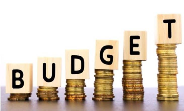 मोरारजी देसाई के नाम है संसद में सबसे ज्यादा बजट पेश करने का रिकॉर्ड, जानिए 10 दिलचस्प फैक्ट्स 10 interesting facts about budget मोरारजी देसाई के नाम है संसद में सबसे ज्यादा बजट पेश करने का रिकॉर्ड, जानिए 10 दिलचस्प फैक्ट्स