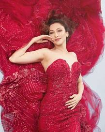 मां बनने के छह महीनों बाद सौम्या टंडन ने फ्लॉन्ट की अपनी टॉन्ड बॉडी, डिलीवरी के बाद और भी ज्यादा खूबसूरत हो गई है \'गोरी मेम\'