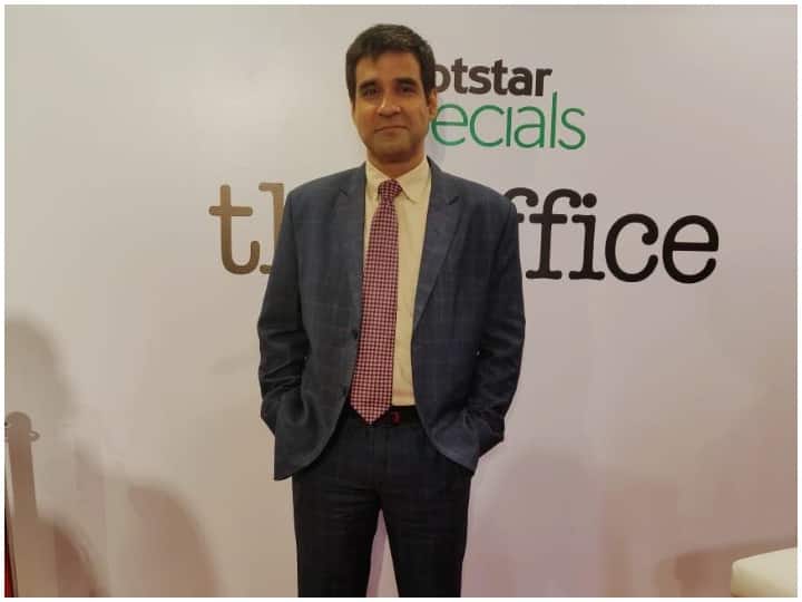 american web series The Office hindi remake featuring Mukul Chhadha in lead soon to be release on Hotstar 'द ऑफिस' के हिंदी रीमेक में होंगे मुकुल चड्डा, अमेरिका की इसी नाम की वेब सीरीज का है हिन्दी रीमेक