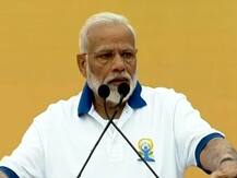 योग दिवस: पीएम मोदी बोले- योग सबका-सब योग के, गरीब-आदिवासियों के घर तक ले जानी है योग की यात्रा