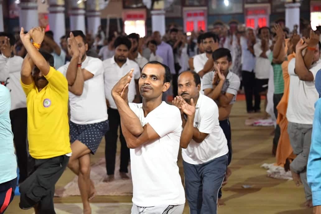 गोरक्षपीठ से गोरखपुर विश्‍वविद्यालय तक दिखी योग की पाठशाला, गोरक्षपीठ से योग का है गहरा नाता
