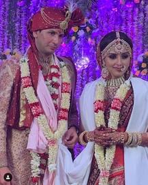 आरती छाबड़िया ने अपने मंगेतर विशारद  बीडेसी के साथ की गुपचुप शादी, यहां देखिए तस्वीरें