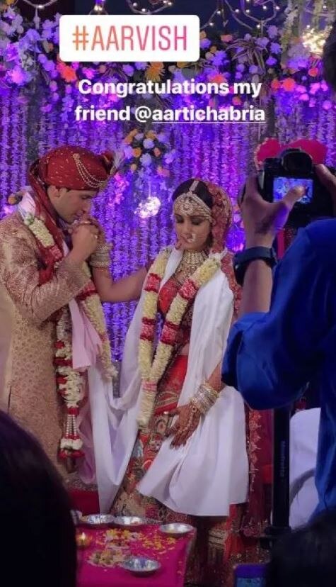 विशारद टैक्स कंसल्टेंट हैं जिनका मुख्य बिजनेस मॉरिशस में हैं. जानकारी के अनुसार दोनों शादी करने के बाद मुंबई शिफ्ट करने वाले हैं. विशारद को बिजनेस से सिलसिले में काफी ट्रैवल करना पड़ता है. लेकिन उन्हें मुंबई में सेटल होने में कोई दिक्कत नहीं है.