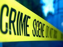 दिल्ली: अतिक्रमण हटाने पहुंची पुलिस तो शख्स ने जहर खाकर दी जान, सदमे की वजह से पत्नी अस्पताल में भर्ती