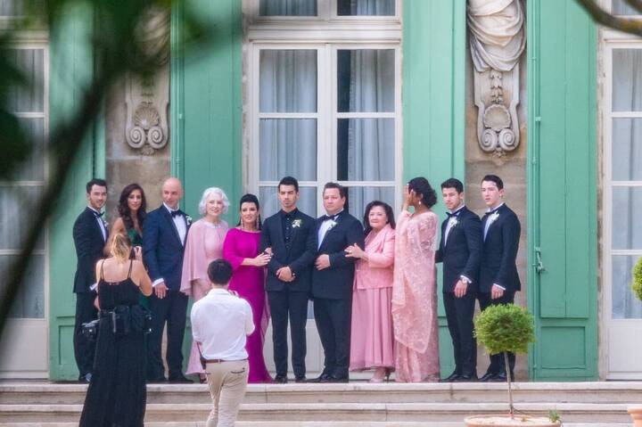 खास बात ये थी कि प्रियंका चोपड़ा और निक की शादी ईसाई और हिंदू रीति रिवाजों के साथ हुई थी. (तस्वीर: मानव मंगलानी)