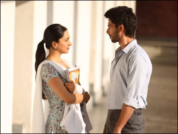 बॉक्स ऑफिस पर शाहिद कपूर की 'कबीर सिंह' की दहाड़ जारी, कमाई जान हैरत में पड़ जाएंगे Shahid Kapoor AND Kiara advani Kabir singh box office collection day 9 बॉक्स ऑफिस पर शाहिद कपूर की 'कबीर सिंह' की दहाड़ जारी, कमाई जान हैरत में पड़ जाएंगे