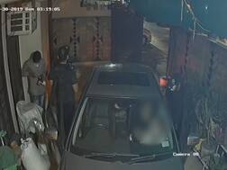 दिल्ली में घर के अंदर घुसकर गन पॉइंट पर लूट की वारदात को अंजाम दे रहे हैं बेखौफ बदमाश