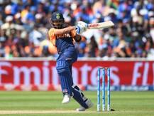 BLOG: जो विराट के साथ कभी नहीं हुआ वो अब क्यों हो रहा है?