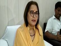 आजम खान पर जया प्रदा का पलटवार, कहा- वो सत्ता के लिए पागल, जान चली जाए फिर भी छोड़ूंगी नहीं