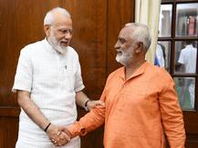 BJP को 300+ सीट मिलने की खुशी में 1100km साइकिल चलाकर दिल्ली आया शख्स, पीएम मोदी ने की मुलाकात