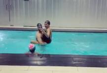 पूल में मस्ती करते हुए बॉयफ्रेंड संग रोमांटित हुईं ये एक्ट्रेस, सामने आया Hot वीडियो