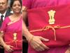 बजट 2019: बदल गई सालों की परंपरा, ब्रीफकेस की जगह \'बहीखाता बैग\' में दिखे बजट के दस्तावेज