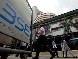 शुरुआती मजबूती के बाद फिर लुढ़के सेंसेक्स और निफ्टी,  कोरोना वायरस लगातार बन रहा है मंदी का सबब