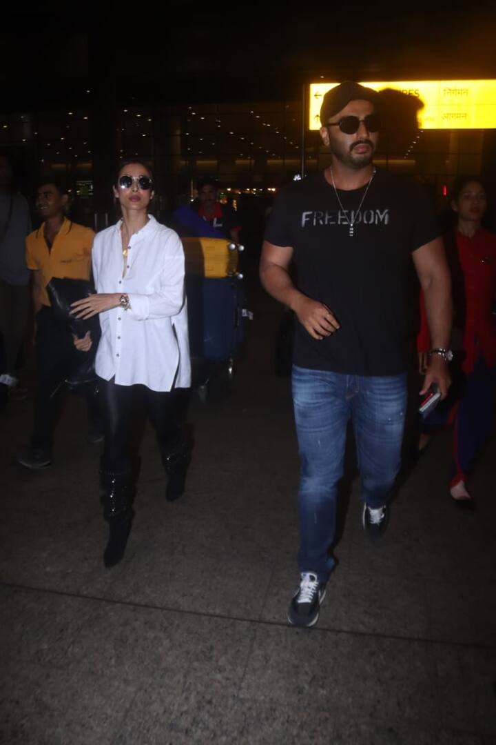 बता दें कि अर्जुन कपूर के बर्थडे सेलिब्रेशन के लिए ये दोनों साथ में न्यू यॉर्क के लिए रवाना हुए थे वहीं साथ में ही ये दोनों वापस आए हैं. (तस्वीर- मानव मंगलानी)