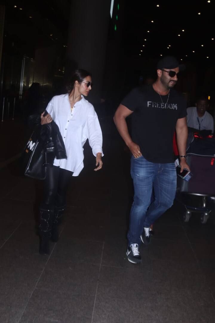 इसके साथ ही मलाइका ने हिन्दुस्तान टाइम्स से कहा, ''जब मेरी शादी टूटी थी मुझे नहीं पता था कि मैं कभी किसी और रिश्ते में बंध पाउंगी. लेकिन में अपनी जिंदगी में प्यार चाहती थी और इस नए रिश्ते ने मुझे वो कॉन्फीडेंस वापस दिया है. मैं खुश हूं कि मैंने ये कदम उठाया.'' (तस्वीर- मानव मंगलानी)