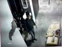 गोरखपुर: स्पाइडरमैन की तरह पाइप के सहारे घर में घुसा चोर, CCTV में हुआ कैद