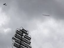 मैच के दौरान \'जस्टिस फॉर कश्मीर\' के बैनर के साथ विमान उड़ने पर भड़का BCCI, ICC से पाकिस्तान को बैन करने की मांग