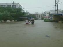 बारिश के बाद गुजरात के वलसाड का बुरा हाल, शहर में बाढ़ जैसी स्थिति बनी